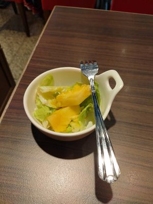 沙拉 at Casa Mia Cafe in New Taipei City