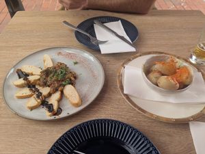 Zaalouk (so good) and 5 papas arrugás at La Maravilla de las Canteras in Gran Canaria