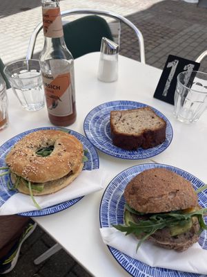 Bagel, Bananenbrot, belegte Brötchen  at Aroma Buchcafé in Kirchheim Unter Teck