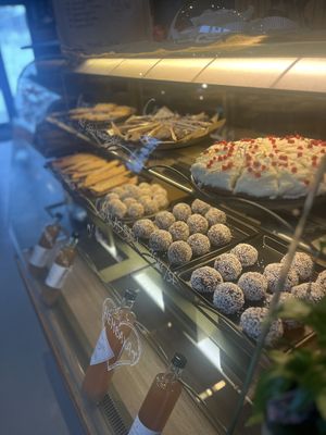  at Alekärr Ekologiska Gård AB in Axvall