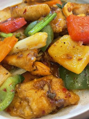 Chicken cashew nut   at V Street - Emsphere in Bangkok