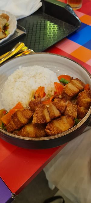  at V Street - Emsphere in Bangkok