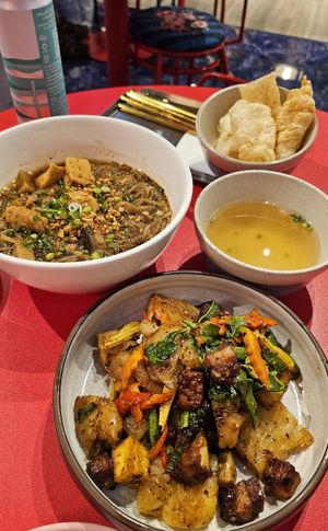  at V Street - Emsphere in Bangkok