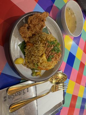 curry fried rice   at V Street - Emsphere in Bangkok