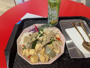 green curry at V Street - Emsphere in Bangkok