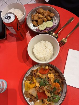 Lions main mushrooms (top photo), salt and pepper tofu  at V Street - Emsphere in Bangkok