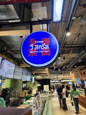  at V Street - Emsphere in Bangkok