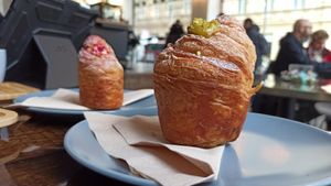 Pistachio croissant at Minimum Waste in Prague