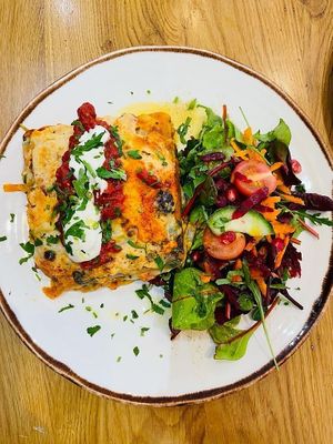 Wow at Oat Restaurant Cafe in North London