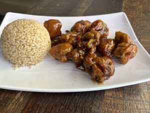 General tso mushrooms with brown ricee #Veganuary at Vegan District Asian Eatery in Anaheim