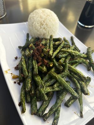 Green beans  at Vegan District Asian Eatery in Anaheim