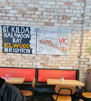 Inside at Cafe Melbourne in Thames