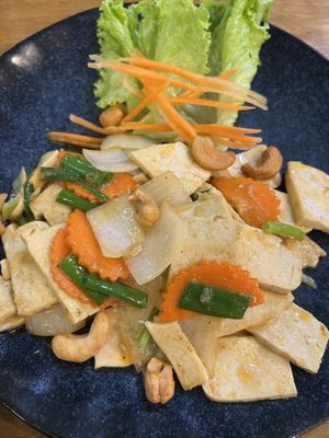 Tofu with cashew nuts  #Veganuary at One Tomyumkung Thai and Vegan Food in Chiang Mai