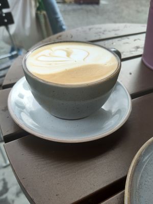 Latte with oat milk at Godt Brød - Festplassen in Bergen