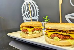 Burger at VeGaNuTi in Yeovil