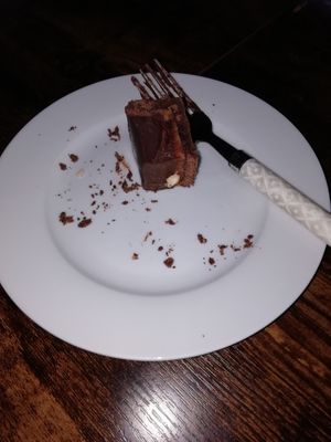 To accompany my review about the cake from VeGaNuTi in Yeovil, Somerset at VeGaNuTi in Yeovil