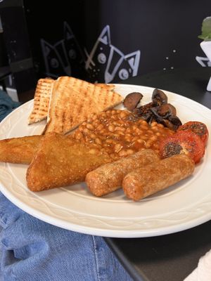 Full english   at VeGaNuTi in Yeovil