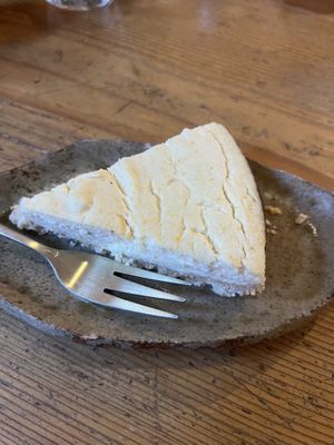 tofu & yuzu cheesecake  at Bon On Shya International Cafe in Koya
