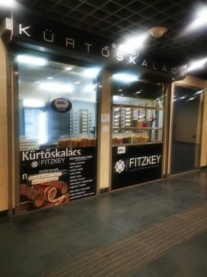  at Fitzkey Chimney Cake - Göncz Árpád Metro Station in Budapest
