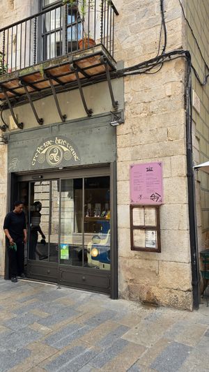 Front at Crêperie Bretonne in Girona