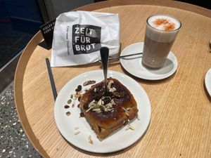Winter roll and Chai Latte with oat milk at Zeit für Brot  in Muenster