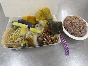   at Zhongxing Vegetarian Buffet - 中興素食自助 in Taichung