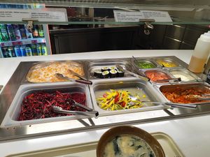 Buffet at Vegemama in Prague