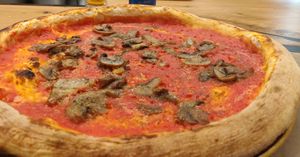 Marinara with mushrooms instead of parmesan at Zur Traube in Vipiteno