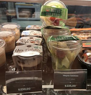 Vegan peanut cup and fruit salad at IST - Cups & Clouds  in Istanbul