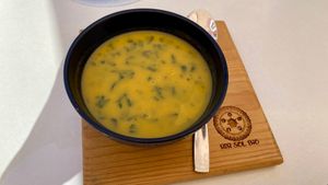 Caldo verde  at Rir Sol Bio in Alcobaca