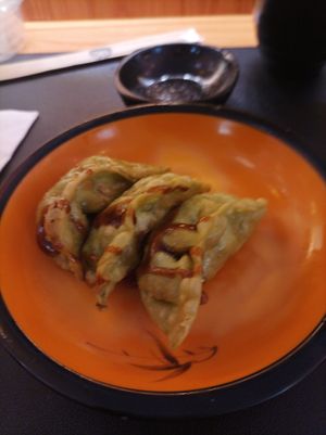 Gyozas légumes at Shika in Le Mans