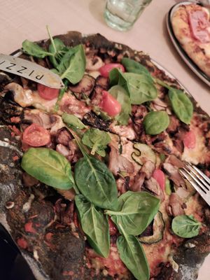 Pizza vegana at A Vocados - Granollers  in Granollers