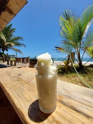 Frozen de Mel do Cacau com Capim Cidreira e 🍋 at Obaê Algodões in Marau
