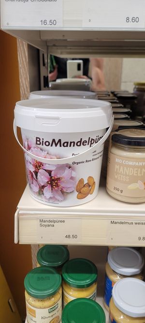  at der bioladen in Zurich