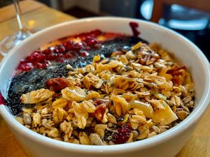 Yoghurt Bowl at Bakkerij FUNK in Antwerpen