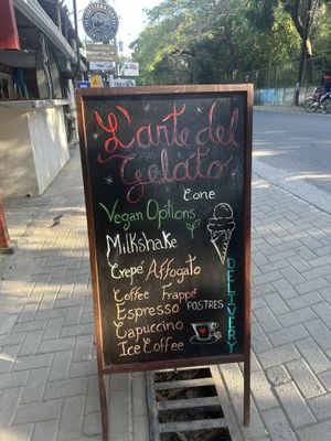 Signs  at L'arte del Gelato in Santa Teresa