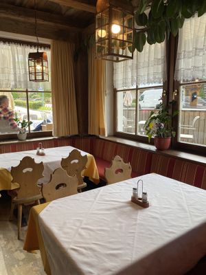 Interior  at Hotel Dolomiten Ristorante Pizzeria in Dobbiaco