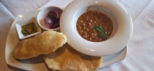 Ceci con spezie indiane e pane fritto tutto vegan at Hotel Dolomiten Ristorante Pizzeria in Dobbiaco