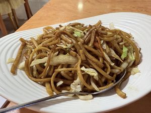 Vegetable chow mein  at Asia House in Gran Canaria