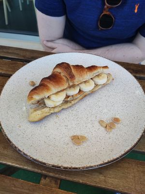 Peanut butter banana croissant at Jungle Brunch & Drinks in Albufeira