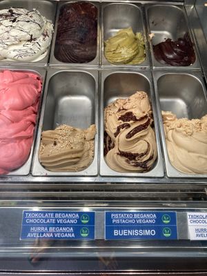  at Gelatería Boulevard in San Sebastian