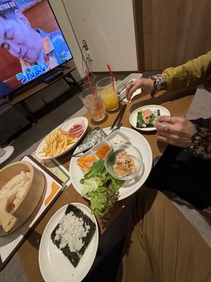 Temaki-sushi at Vegan and Gluten Free Osaka. - The Second Room Cafe in Osaka