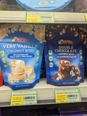 Snacks at Park n Shop in Dubai