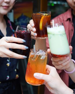 Matcha, lemonades, cold tea, wine and more at Version Coffee in Prague