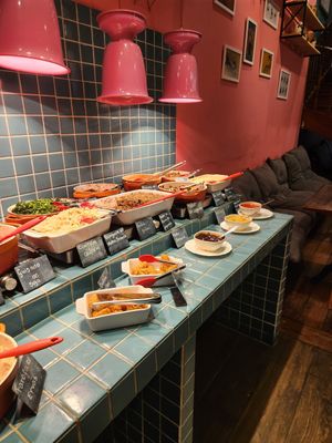 buffet at Magna Cozinha Vegana - Botafogo in Rio De Janeiro