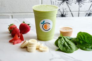 Lean Green Smoothie at CraveWell Cafe in Collegeville