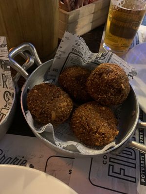 Polpette melanzane at Bridge Lounge Pub in Reggio Calabria