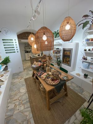 Shop at VIBE - Superfood Bistro in Prague