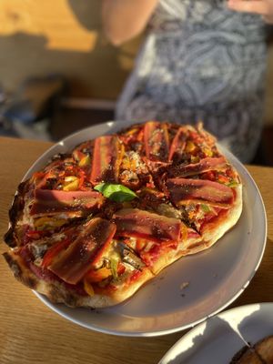 Bacon pizza  at Mitbaaaart in Kiel