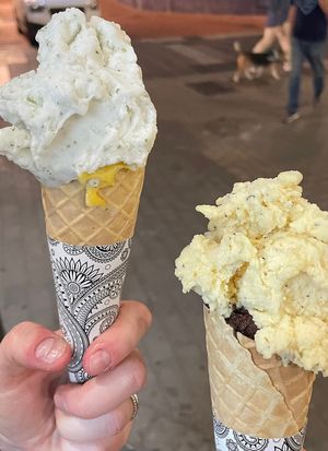 Veganes Eis: Schokolade, Mango, Maracuja, Limette  at Chelado in Gran Canaria